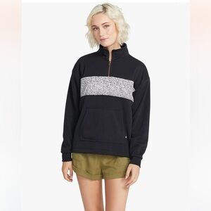 Volcom Women’s Stone Stacked Mock Neck Quarter Zip Sz L